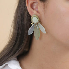Load image into Gallery viewer, Papyrus Statement Cip on Earrings