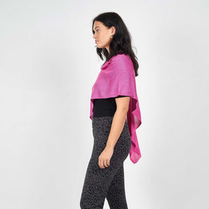 Carrie Bamboo Cashmere Poncho in Rose Violet