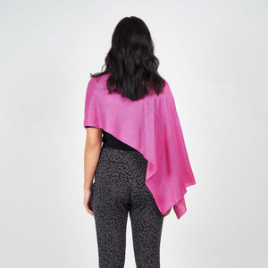 Carrie Bamboo Cashmere Poncho in Rose Violet